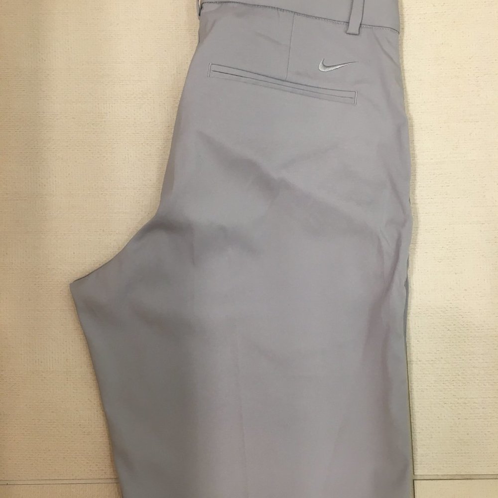 NWOT Nike Dri-Fit Men's Golf Shorts Waist 30 Medium